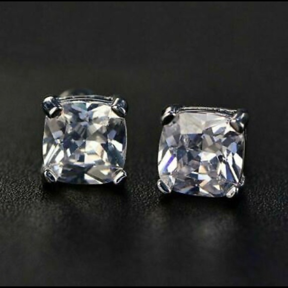 Princess cut pure Silver Swarovski earrings - Picture 1 of 6